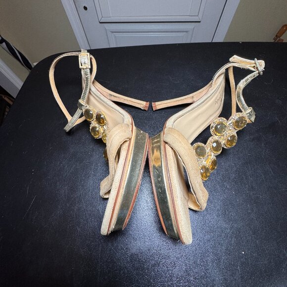 KAte spade size 7 sandal with jeweled accents - Picture 3 of 12